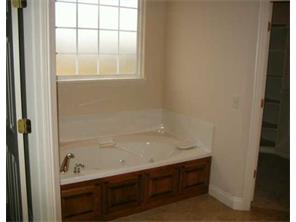 209 Windsor Dr, Rogers, AR 72756 photo 9