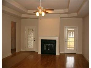 209 Windsor Dr, Rogers, AR 72756 photo 3