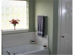 247 Brandons Loop, Springdale, AR 72762 photo 7