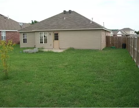2142 Linden Cir, Springdale, AR 72764 photo 12