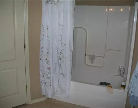 2142 Linden Cir, Springdale, AR 72764 photo 8