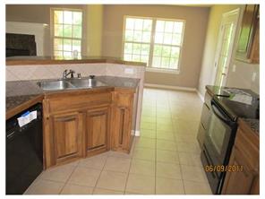 199 Brandon Loop, Springdale, AR 72762 photo 2