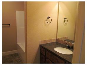 657 Olivia Ln, Centerton, AR 72719 photo 14