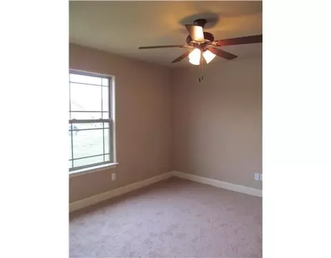 657 Olivia Ln, Centerton, AR 72719 photo 13