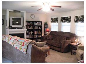 705 Comanche Dr, Gentry, AR 72734 photo 2