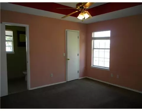 2012 S E St, Rogers, AR 72758 photo 4