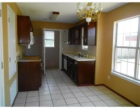 2012 S E St, Rogers, AR 72758 photo 3