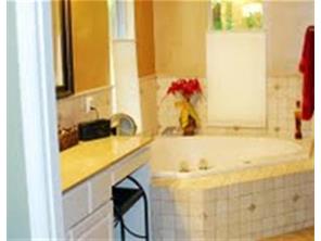 1407 Lake Rd E, Springdale, AR 72762 photo 10