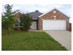 1033 Apache Tr, Springdale, AR 72764 photo 1