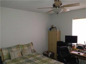 100 Wright Ave, Springdale, AR 72764 photo 8