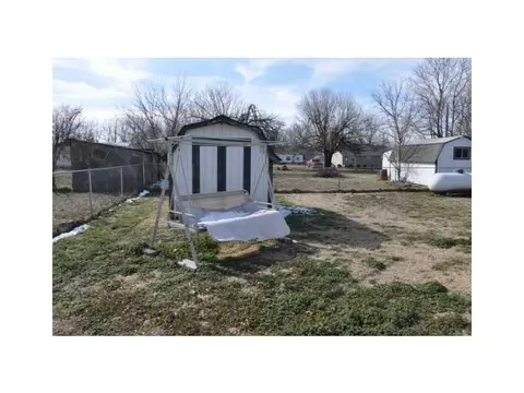 215 N Holmes St, Wheaton, MO 64874 photo 22