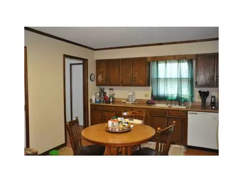 215 N Holmes St, Wheaton, MO 64874 photo 5