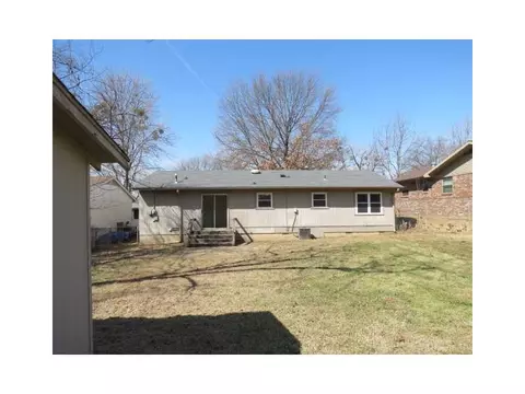 4817 S 16th Ter, Fort Smith, AR 72901 photo 9