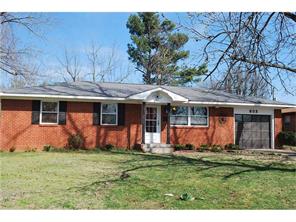 603 Cedar St, Springdale, AR 72764 photo 1