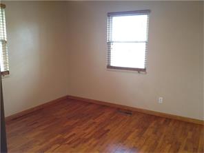 603 Cedar St, Springdale, AR 72764 photo 6
