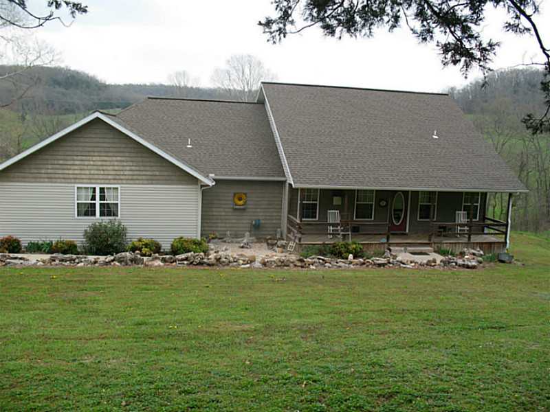 492 Gibbs Ln, Noel, MO 64854 photo 1