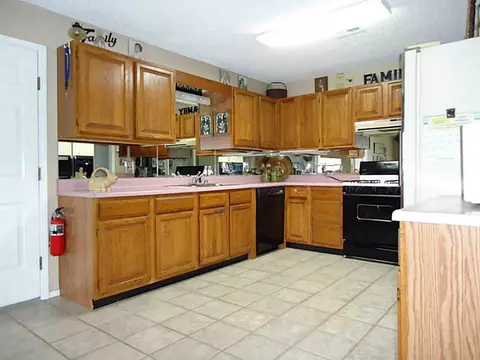 753 Callihan Loop, Springdale, AR 72762 photo 8