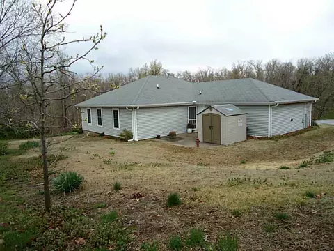 753 Callihan Loop, Springdale, AR 72762 photo 2