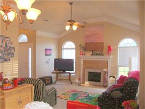 2846 Eaglecrest Cir, Springdale, AR 72762 photo 2