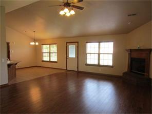 198 Hailey Dr, Centerton, AR 72719 photo 4