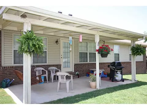 195 Hailey Dr, Centerton, AR 72719 photo 4