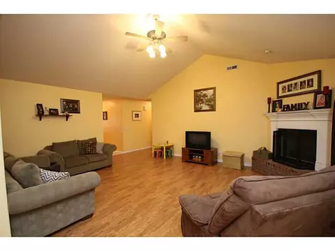 195 Hailey Dr, Centerton, AR 72719 photo 12