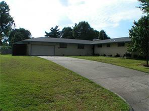 119 Rogers Circle Dr, Springdale, AR 72764 photo 1