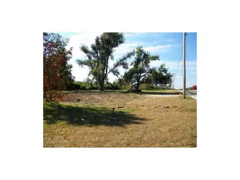 3632 Powell St, Springdale, AR 72764 photo 2
