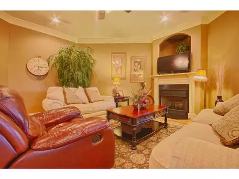 960 Walker St, Centerton, AR 72719 photo 4