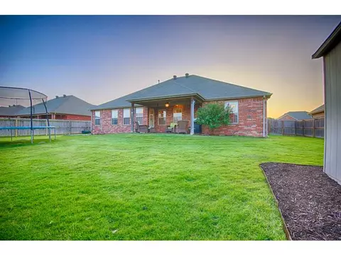 960 Walker St, Centerton, AR 72719 photo 25