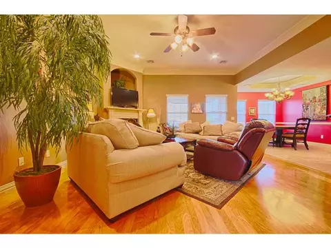 960 Walker St, Centerton, AR 72719 photo 3