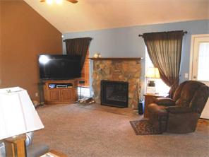 106 Elm St, Centerton, AR 72719 photo 8