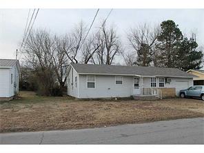 211 Sunset Ave E, Springdale, AR 72764 photo 2