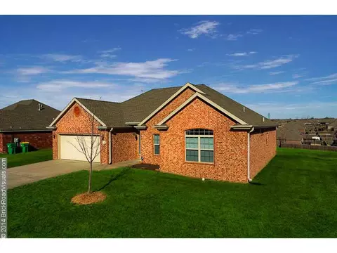 431 Beasley Dr, Centerton, AR 72719 photo 2