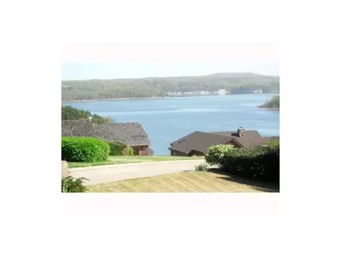 8268 Eagle Crest Dr, Rogers, AR 72756 photo 2