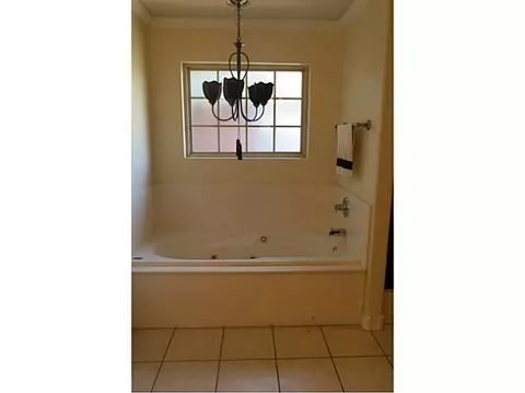 699 Chateau, Springdale, AR 72764 photo 7