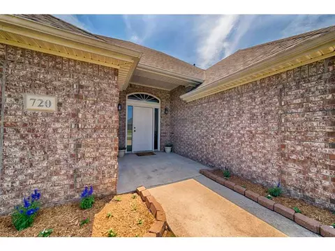 720 Walker St, Centerton, AR 72719 photo 25