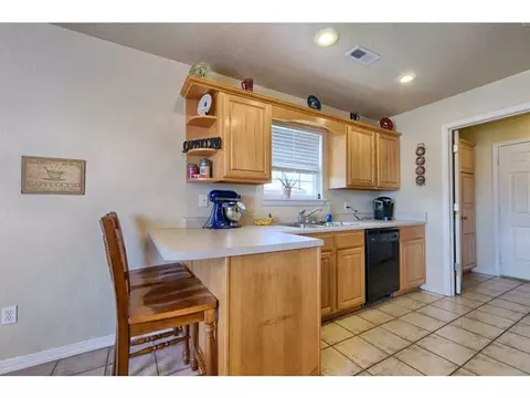 720 Walker St, Centerton, AR 72719 photo 17