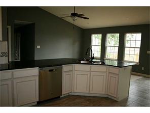 680 Edens Ct, Centerton, AR 72719 photo 5