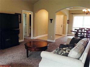 383 Chantilly Ave, Springdale, AR 72764 photo 4