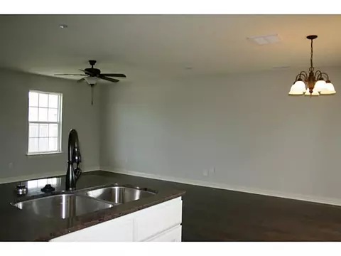 740 Edens Ct, Centerton, AR 72719 photo 5