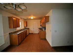 429 Velma Ave E, Springdale, AR 72764 photo 3