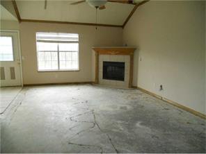 931 Honeysuckle Dr, Centerton, AR 72719 photo 2