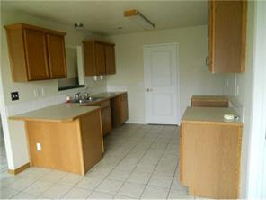931 Honeysuckle Dr, Centerton, AR 72719 photo 4