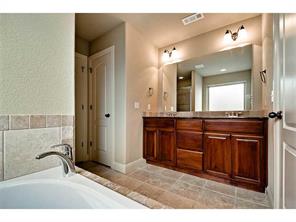 401 Capri St, Centerton, AR 72719 photo 8