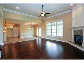 211 Florence Dr, Centerton, AR 72719 photo 5
