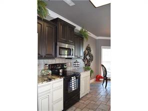 400 Chantilly Ave, Springdale, AR 72764 photo 5