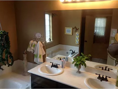 4635 Augustine Dr, Springdale, AR 72762 photo 7