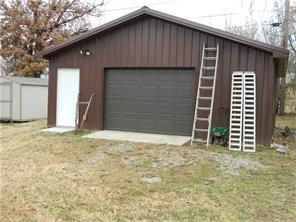 1101 Thomas Blvd, Springdale, AR 72762 photo 2