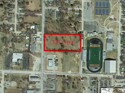 8 Th St, Rogers, AR 72756 photo 2
